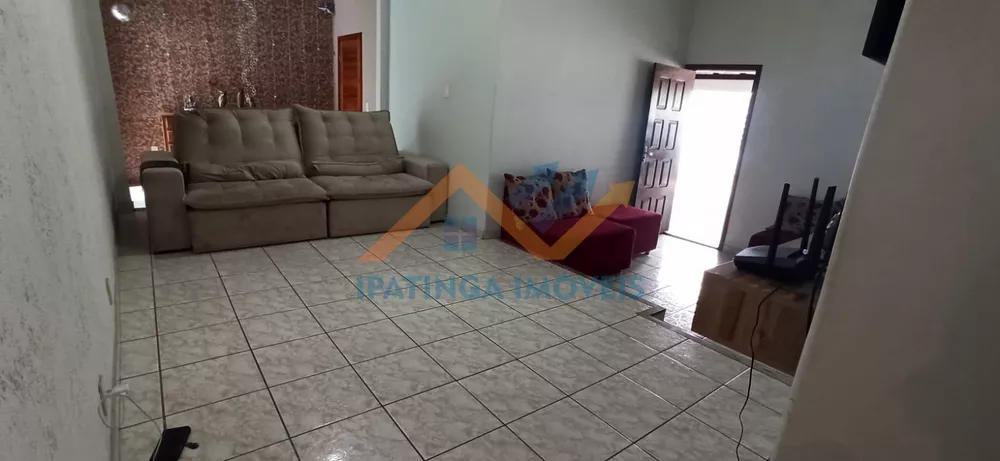 Casa, 3 quartos, 253 m² - Foto 1