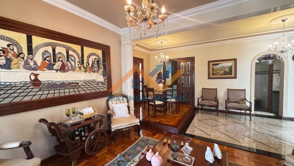 Casa, 3 quartos, 345 m² - Foto 1
