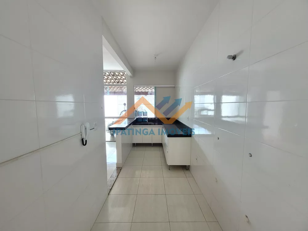 Casa à venda com 3 quartos, 71m² - Foto 6