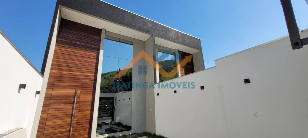 Casa à venda com 3 quartos, 130m² - Foto 1