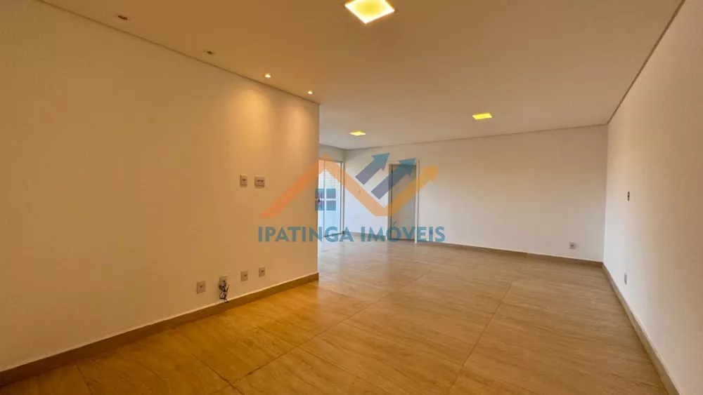 Apartamento à venda com 3 quartos, 147m² - Foto 3