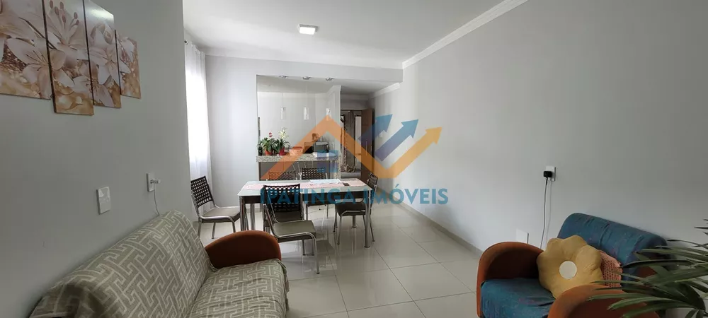 Apartamento à venda com 2 quartos, 81m² - Foto 3