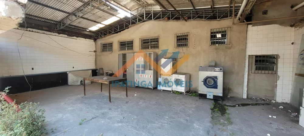 Prédio Inteiro à venda com 18 quartos, 360m² - Foto 2