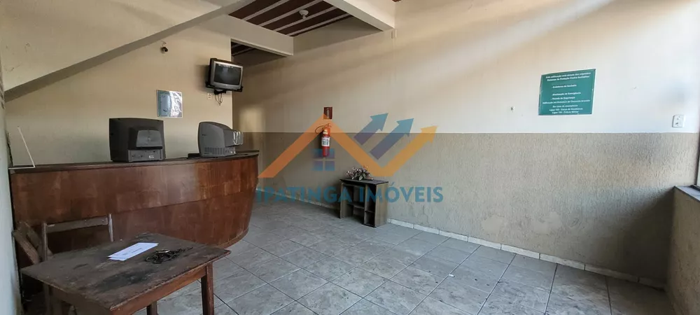 Prédio Inteiro à venda com 18 quartos, 360m² - Foto 1