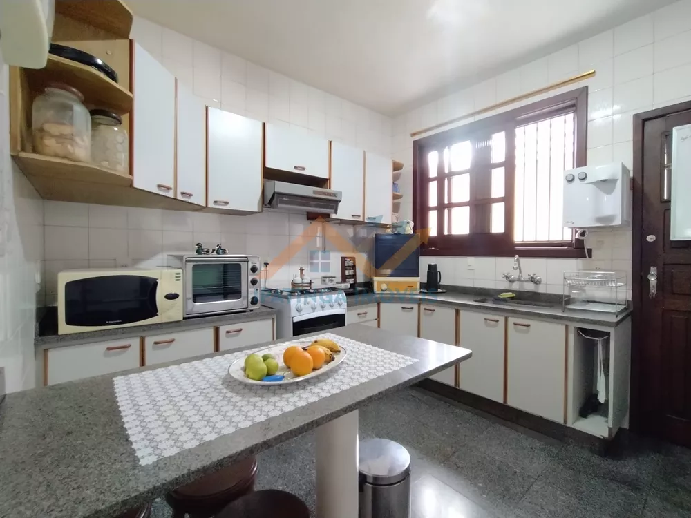 Casa, 4 quartos, 267 m² - Foto 5