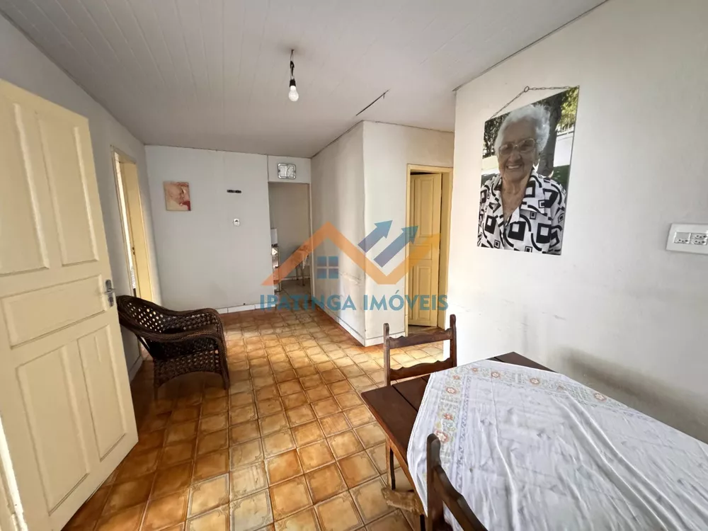 Casa à venda com 4 quartos, 100m² - Foto 3