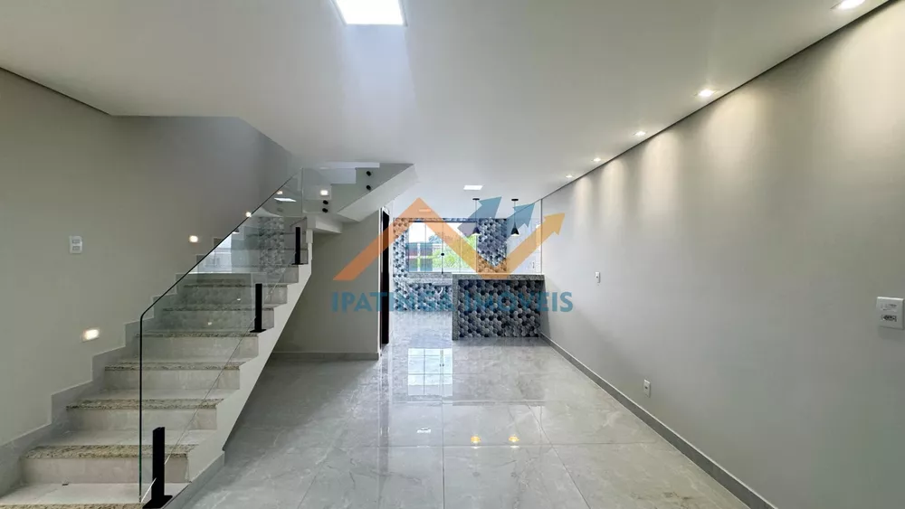 Casa, 3 quartos, 190 m² - Foto 2