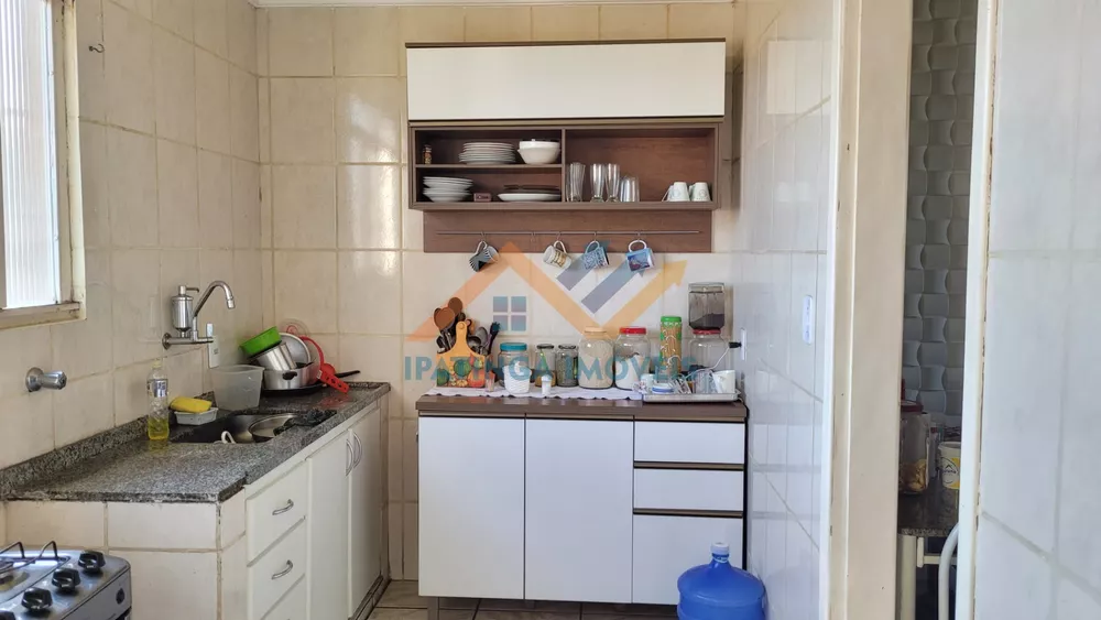 Apartamento à venda com 2 quartos, 180m² - Foto 3