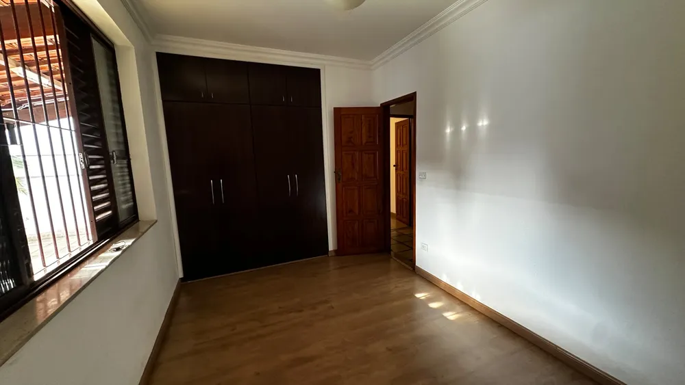 Casa, 3 quartos, 192 m² - Foto 1