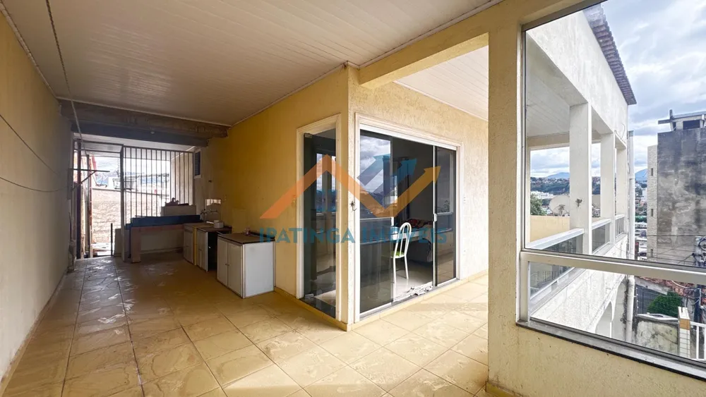 Casa, 5 quartos, 279 m² - Foto 1