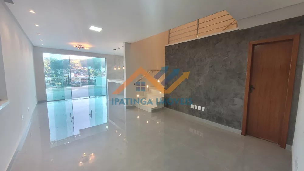 Casa à venda com 3 quartos, 207m² - Foto 4