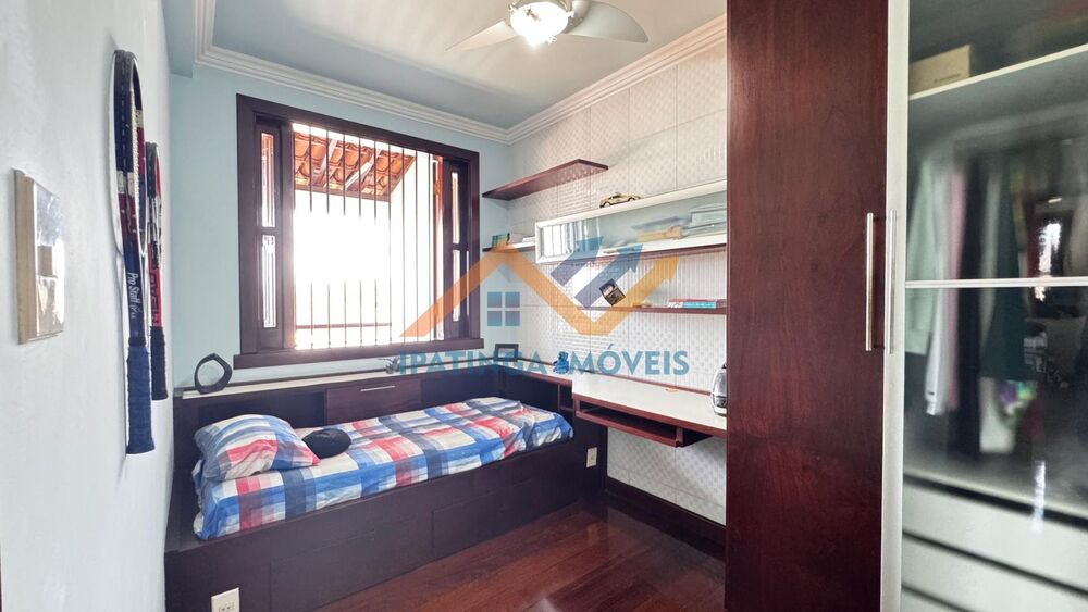 Casa, 4 quartos, 351 m² - Foto 4