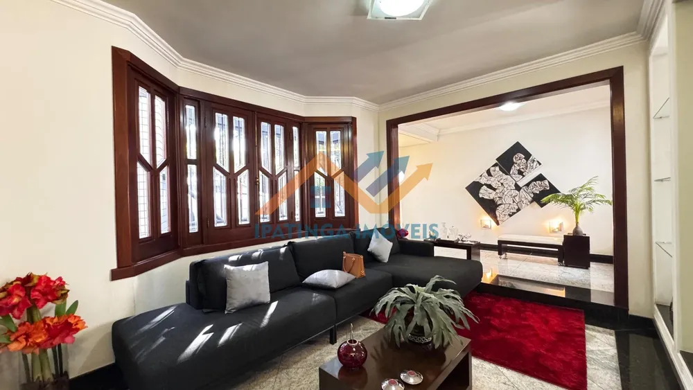 Casa, 4 quartos, 351 m² - Foto 1