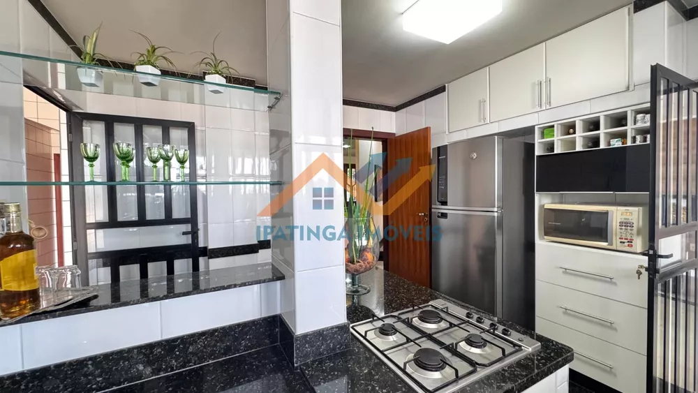 Casa, 4 quartos, 351 m² - Foto 1