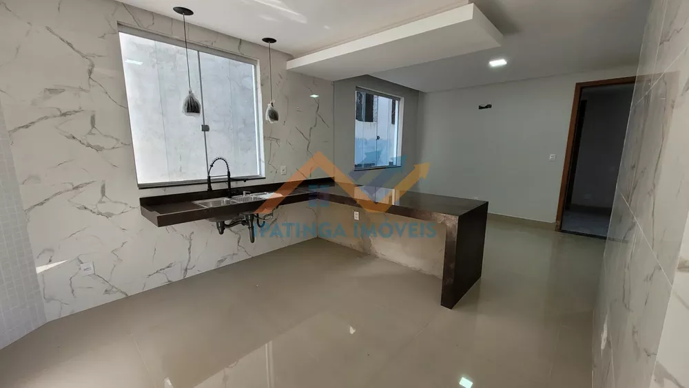 Apartamento à venda com 2 quartos, 74m² - Foto 2