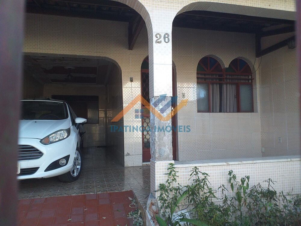 Casa, 4 quartos, 250 m² - Foto 1