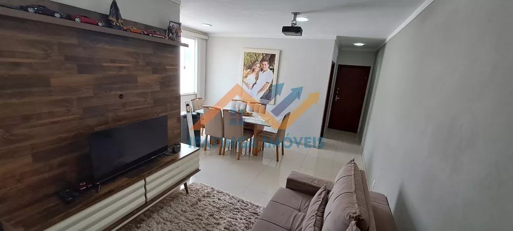 Apartamento à venda com 3 quartos, 86m² - Foto 2