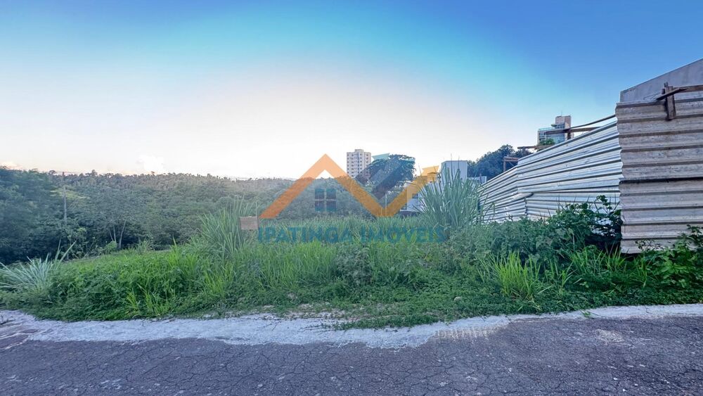 Terreno à venda, 304m² - Foto 2