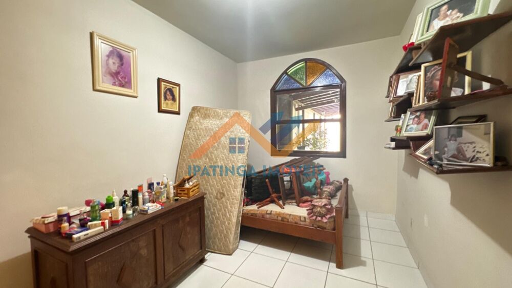 Casa, 4 quartos, 258 m² - Foto 4