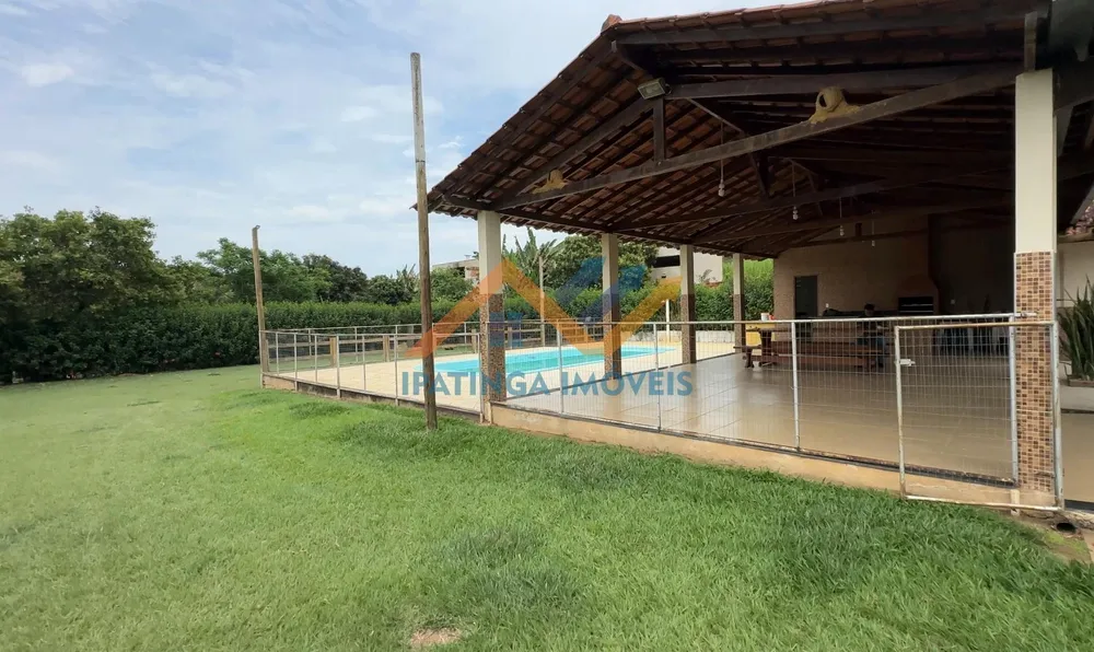 Chácara, 4 quartos, 4200 m² - Foto 2