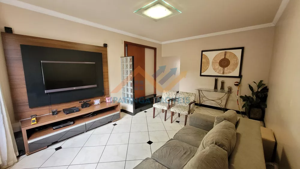 Apartamento à venda com 3 quartos, 160m² - Foto 3