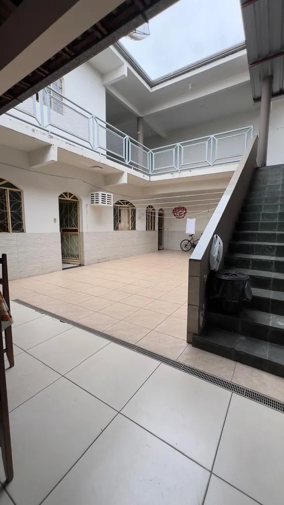 Casa, 6 quartos, 300 m² - Foto 2