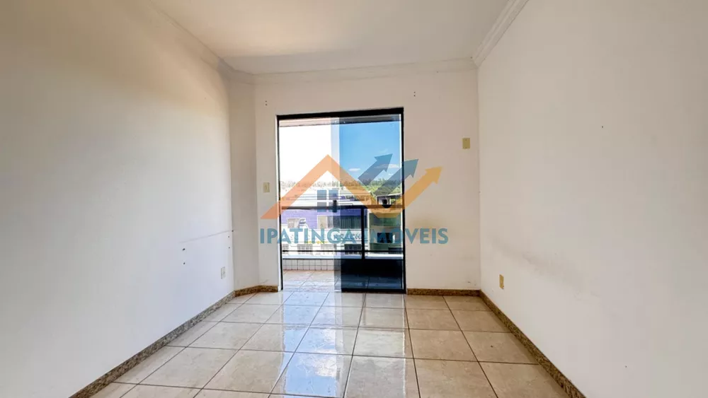 Apartamento à venda com 5 quartos, 150m² - Foto 12