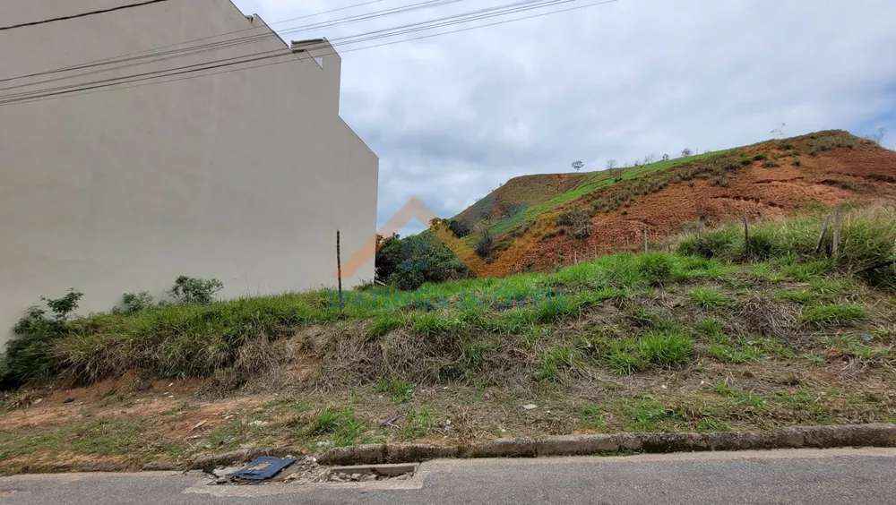 Terreno à venda, 300m² - Foto 1