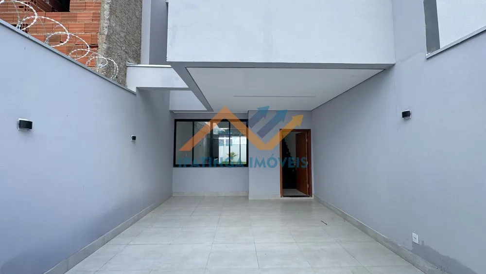 Casa, 3 quartos, 137 m² - Foto 2