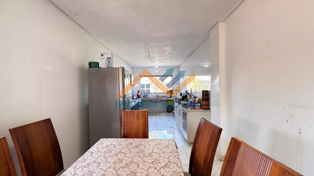 Casa, 3 quartos, 340 m² - Foto 3