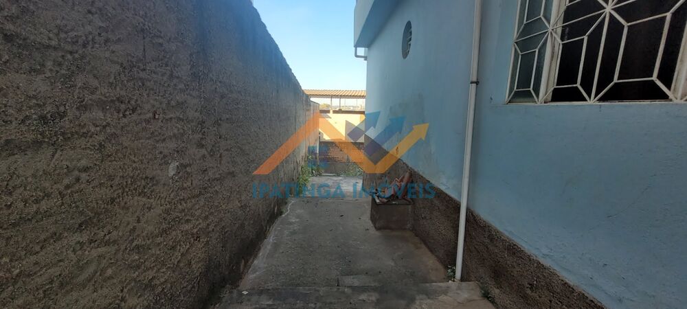 Casa, 3 quartos, 270 m² - Foto 1