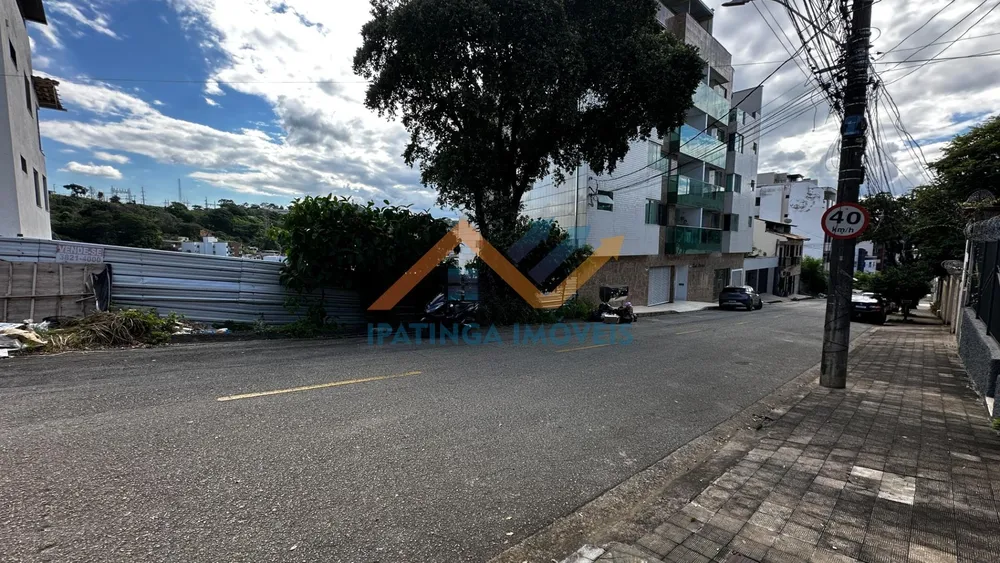 Terreno, 616 m² - Foto 1