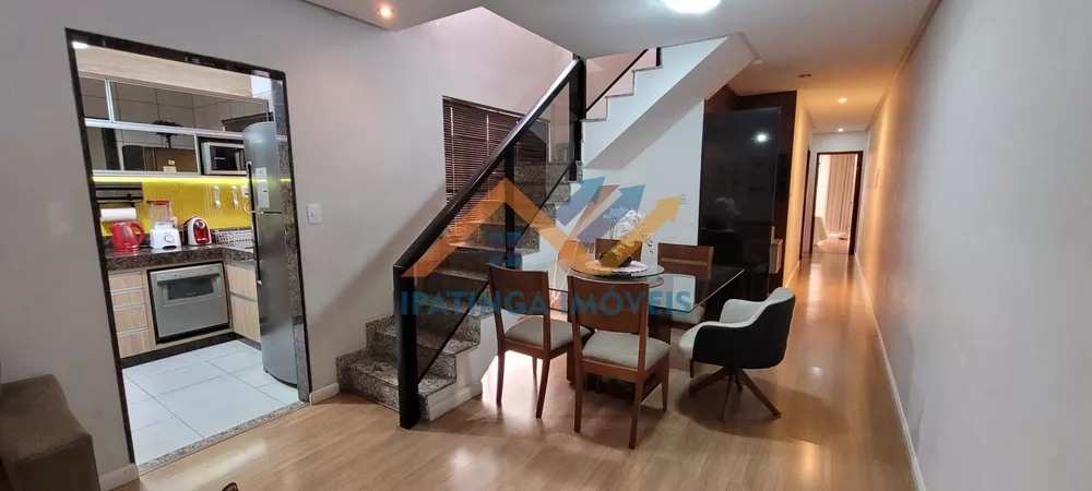 Cobertura à venda com 4 quartos, 200m² - Foto 3