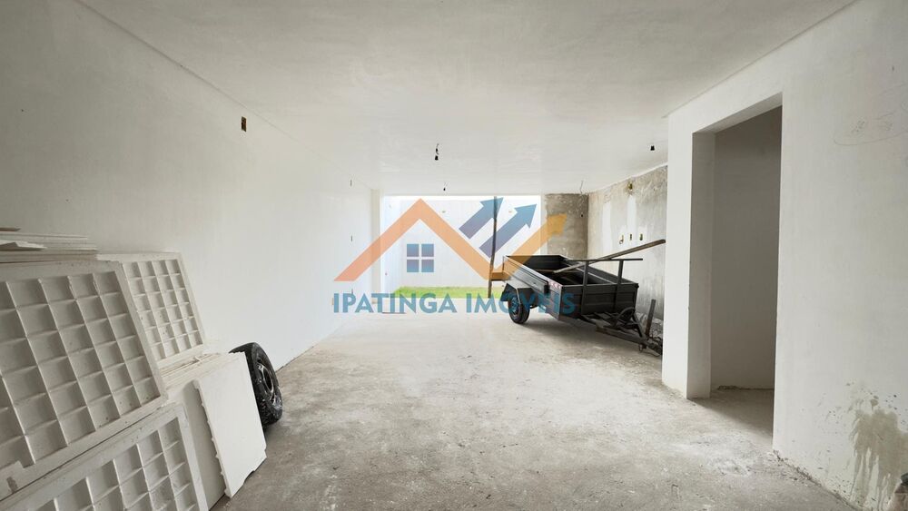Casa, 3 quartos, 207 m² - Foto 2