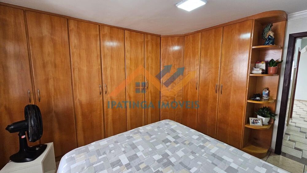 Casa à venda com 3 quartos, 175m² - Foto 3