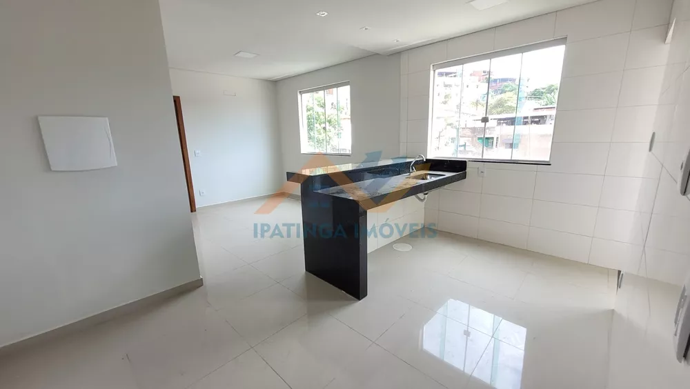 Apartamento à venda com 2 quartos, 80m² - Foto 1