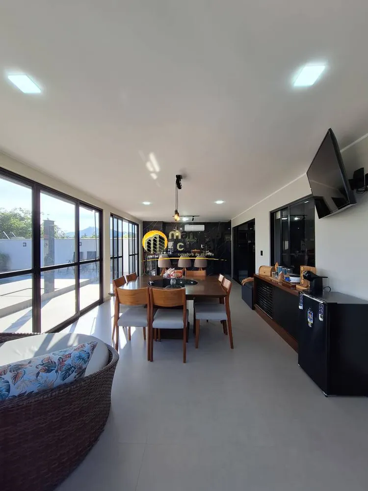 Casa, 4 quartos, 298 m² - Foto 24