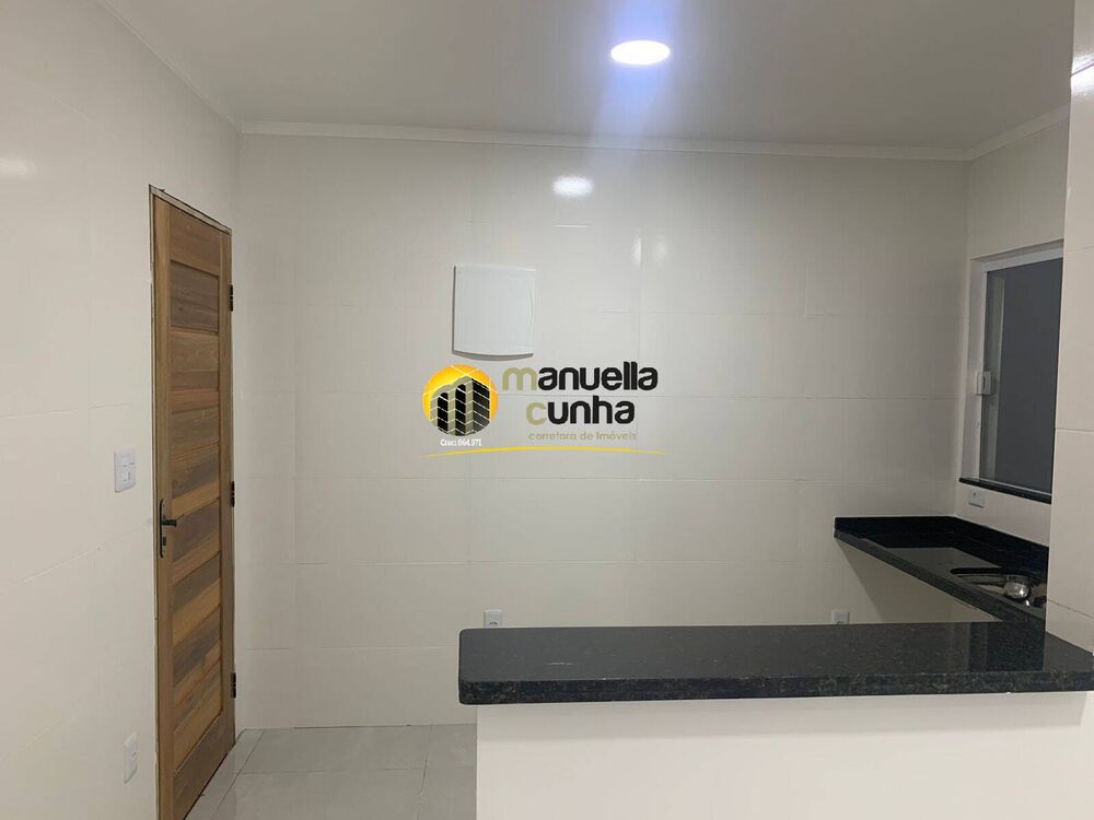 Casa à venda com 2 quartos, 70m² - Foto 5