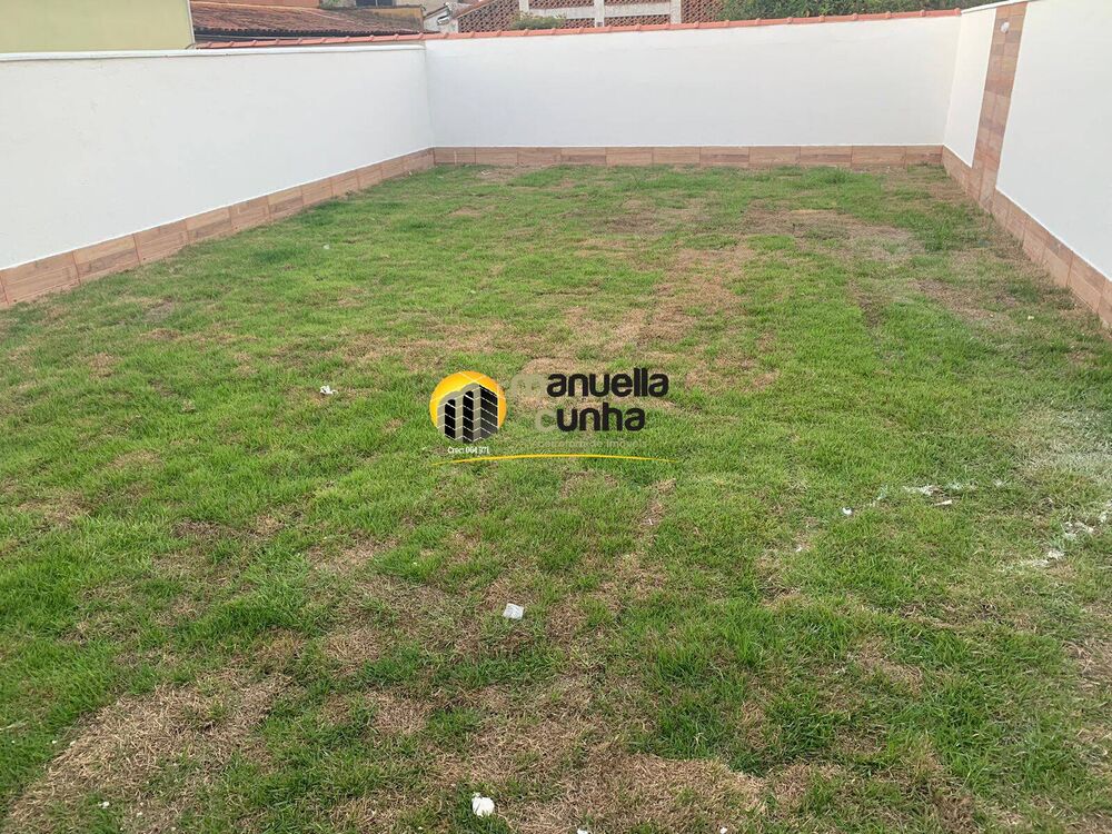 Casa à venda com 2 quartos, 70m² - Foto 10