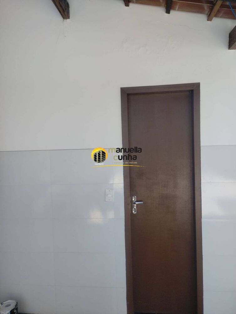 Casa à venda com 2 quartos, 120m² - Foto 7