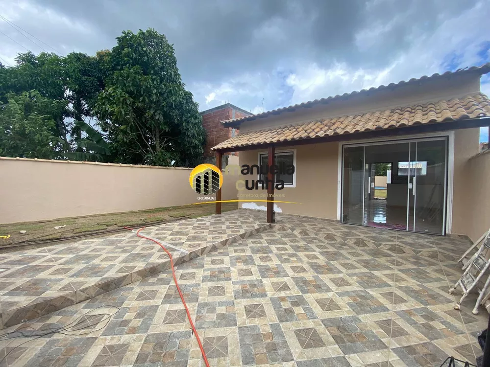 Casa à venda com 2 quartos, 80m² - Foto 2