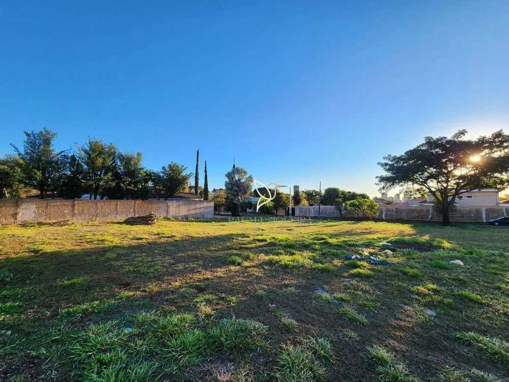 Loteamento e Condomínio, 1200 m² - Foto 1