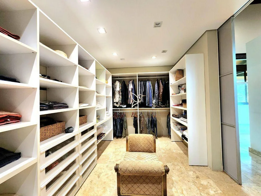 Casa, 3 quartos, 314 m² - Foto 3