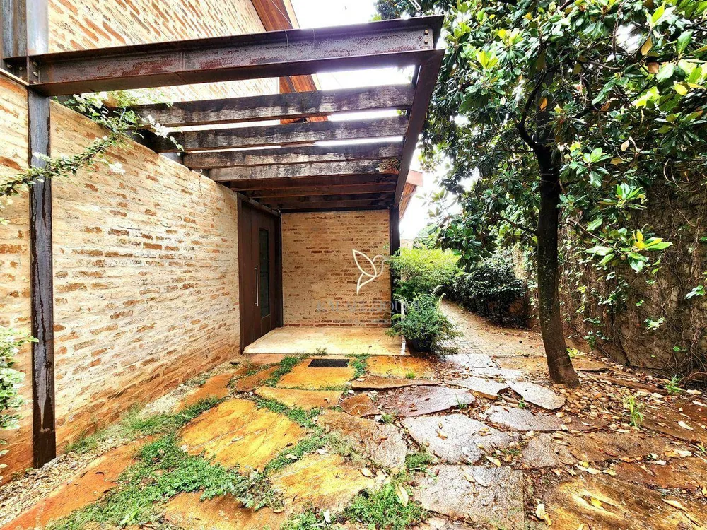 Casa, 3 quartos, 314 m² - Foto 1