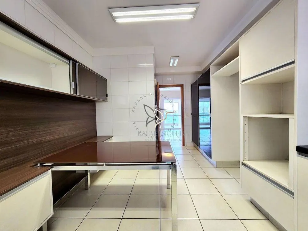Apartamento, 3 quartos, 174 m² - Foto 2