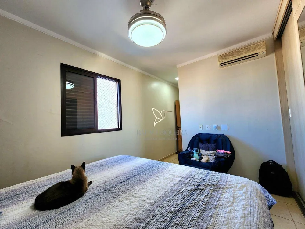 Cobertura, 3 quartos, 212 m² - Foto 2