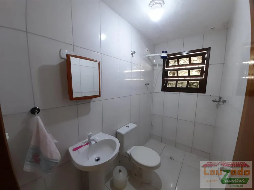 Casa, 3 quartos, 127 m² - Foto 2