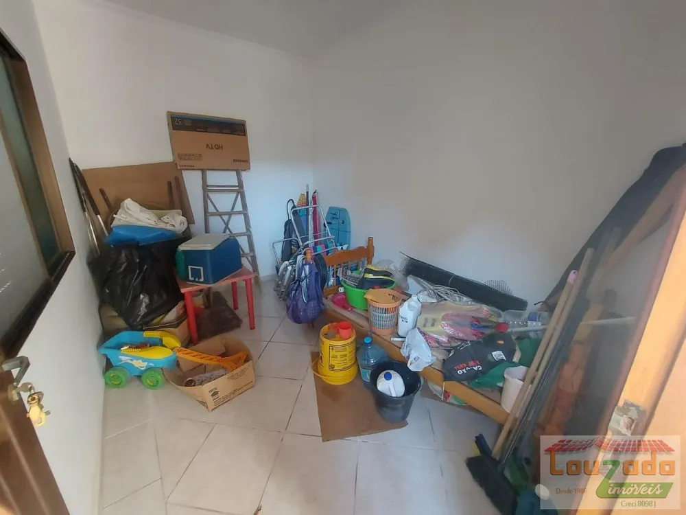 Casa, 3 quartos, 172 m² - Foto 2