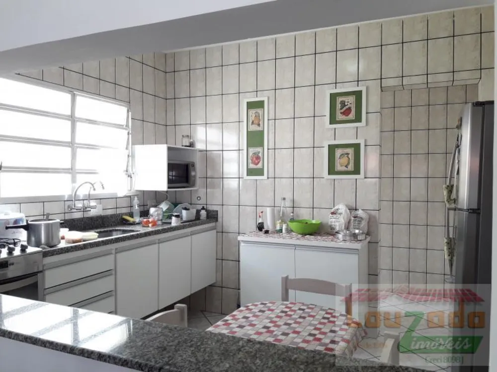 Casa, 4 quartos, 280 m² - Foto 3
