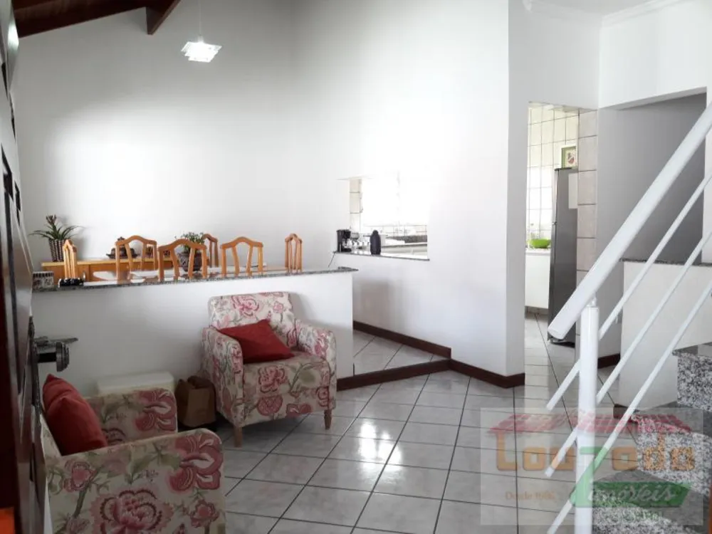Casa, 4 quartos, 280 m² - Foto 6